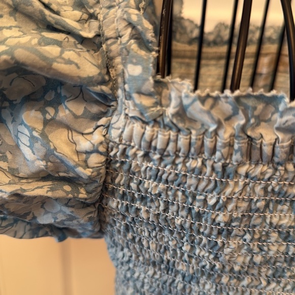 Love the Label Smocked Peplum Blouse-Sz XS - Picture 2 of 6